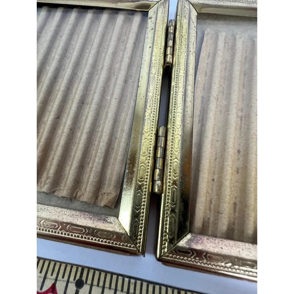 Vintage Gold Tone Trifold 3.5
